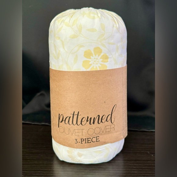 IEnjoy White Spring Vines Patterned Duvet Cover Set, 3 piece, Queen/Full Size - Picture 7 of 10